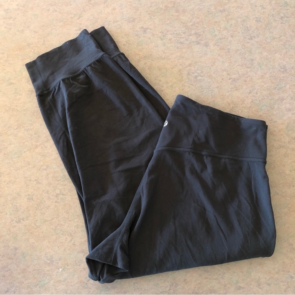 Lululemon align joggers 23”